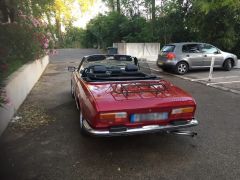 Louer une PEUGEOT 504  de de 1974 (Photo 3)