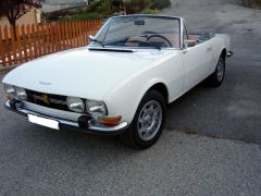 Louer une PEUGEOT 504 Cabriolet de de 1973 (Photo 1)