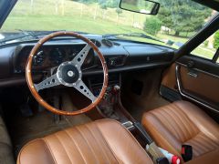 Louer une PEUGEOT 504 COUPE V6 de de 1978 (Photo 5)
