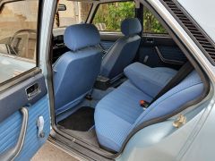 PEUGEOT 504 SRD (Photo 3)