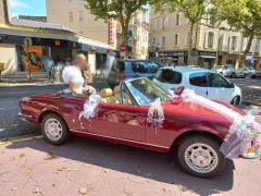 Louer une PEUGEOT 504 de de 1971 (Photo 2)