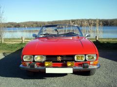 Louer une PEUGEOT 504 de de 1972 (Photo 2)