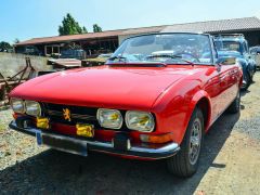 Louer une PEUGEOT 504 de de 1972 (Photo 4)