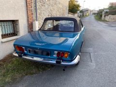 Louer une PEUGEOT 504 de de 1974 (Photo 3)