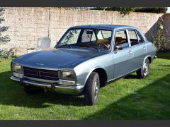 Louer une PEUGEOT 504 de de 1977 (Photo 1)