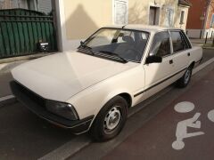 PEUGEOT 505 (Photo 1)