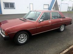 Louer une PEUGEOT 604 V6 TI de de 1978 (Photo 1)