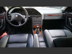 PEUGEOT 605 (Photo 5)