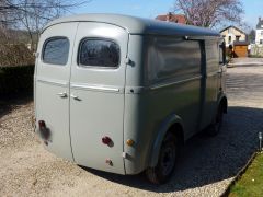 Louer une PEUGEOT D4A de de 1957 (Photo 2)