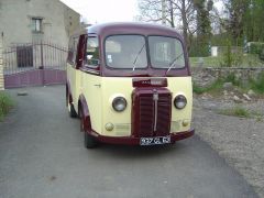 Louer une PEUGEOT D4BD de de 1961 (Photo 1)