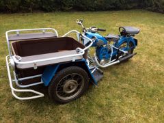 Louer une PEUGEOT Triporteur 57 TM de de 1956 (Photo 3)