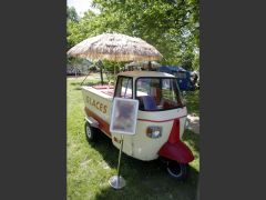 Louer une PIAGGIO Ape Menissier de de 1978 (Photo 1)