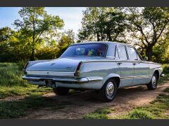 PLYMOUTH Valiant de 1964 en location pour mariage dans le Rh�ne