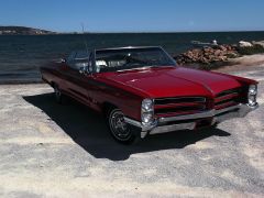 Louer une PONTIAC Catalina de 1966 (Photo 0)