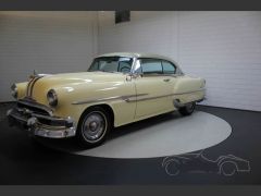 Louer une PONTIAC Chieftain de de 1953 (Photo 2)