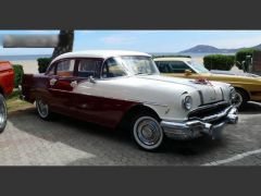 Louer une PONTIAC Chieftain de de 1956 (Photo 2)