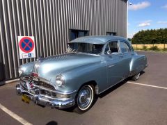 Louer une PONTIAC Sedan Chehtain  de de 1952 (Photo 1)