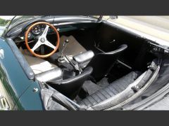 Louer une PORSCHE 356 Speedster Replica de de 1968 (Photo 5)