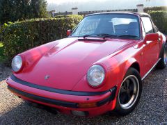 Louer une PORSCHE 911 Cabriolet de 1984 (Photo 2)