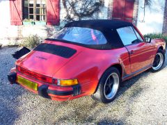 Louer une PORSCHE 911 Cabriolet de de 1984 (Photo 3)