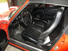 Louer une PORSCHE 911 Cabriolet de de 1984 (Photo 5)