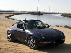 Louer une PORSCHE 911 Carrera 272CV de 1993 (Photo 2)