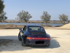 Louer une PORSCHE 911 Carrera 272CV de de 1993 (Photo 2)