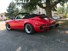 Louer une PORSCHE 911 CARRERA 3.2 de de 1986 (Photo 2)