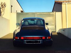 Louer une PORSCHE 911 Carrera 3L2 de de 1989 (Photo 3)