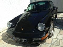 Louer une PORSCHE 911 Carrera 4 Type 964 de de 1990 (Photo 1)