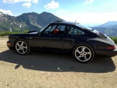 Louer une PORSCHE 911 Carrera 4 Type 964 de de 1990 (Photo 3)