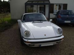 Louer une PORSCHE 911 Carrera de de 1985 (Photo 2)