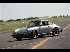 PORSCHE 911 Carrera (Photo 1)