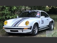 Louer une Porsche 911 SC  de de 1982 (Photo 1)