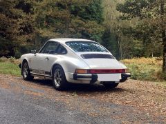 Louer une Porsche 911 SC  de de 1982 (Photo 4)