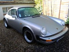 Louer une PORSCHE 911 SC de de 1982 (Photo 1)