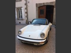 Louer une PORSCHE 911 de de 1983 (Photo 2)