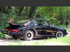 Louer une PORSCHE 911 de de 1984 (Photo 4)