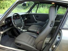 Louer une PORSCHE 911 de de 1987 (Photo 4)