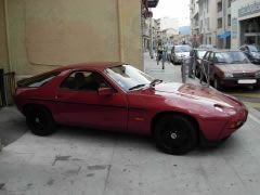 Louer une PORSCHE 928 S de de 1981 (Photo 4)