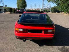 Louer une PORSCHE 944 Targa  de de 1985 (Photo 4)