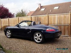 Louer une PORSCHE Boxster 986 de de 2000 (Photo 3)