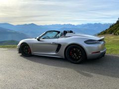 Louer une PORSCHE Spyder 420CV de de 2020 (Photo 3)