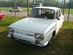 Louer une RENAULT 10 de de 1968 (Photo 1)