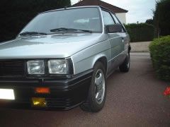Louer une Renault 11 turbo de de 1984 (Photo 4)
