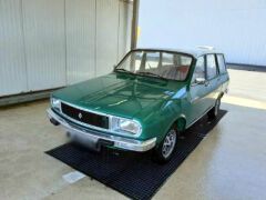 Louer une RENAULT 12 Break TL de 1977 (Photo 2)