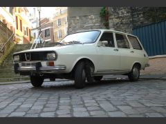 Louer une RENAULT 12 Break de de 1974 (Photo 4)