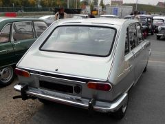 Louer une RENAULT 16 L de de 1966 (Photo 2)