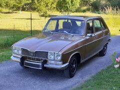 Louer une RENAULT 16 TX de de 1976 (Photo 2)