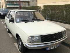 Louer une RENAULT 18 Break de de 1978 (Photo 2)